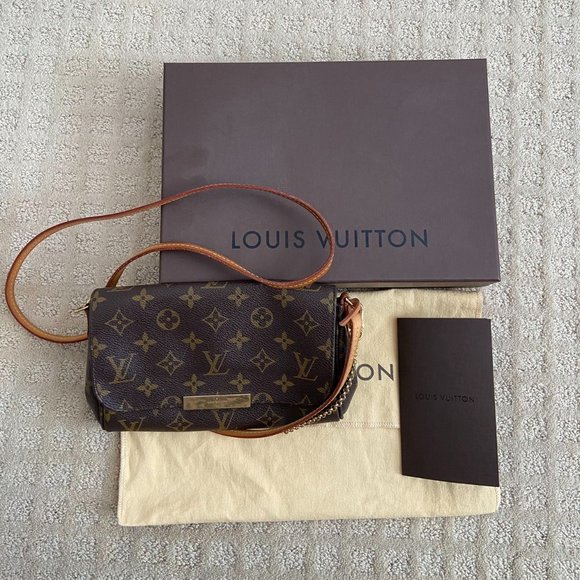 Louis Vuitton Handbags - Authentic Louis Vuitton Favorite PM